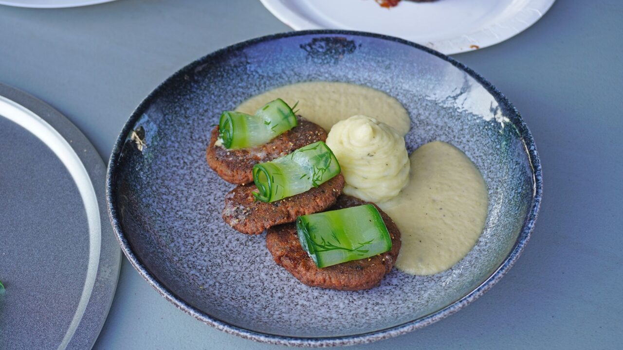 49aabe14c66ce804b6fdc2eb2939fcb2